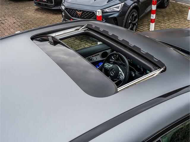 Mercedes-Benz GLC-KLASSE Coupé 300e 4MATIC Premium Plus PANO TREKHAAK 360 CAMERA NIGHT PAKKET TREEPLANKEN ELEK STOELEN