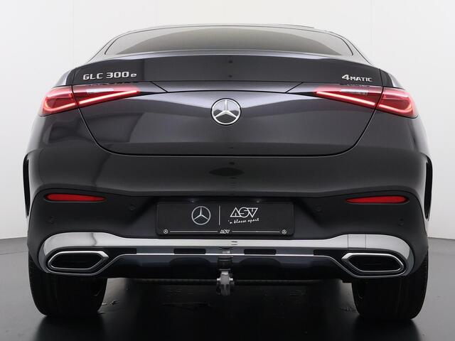Mercedes-Benz GLC-KLASSE Coupé 300e 4MATIC Sport Edition | Panorama - Schuifdak | Trekhaak Wegklapbaar | Niveauregeling | 360° Camera | Digital Light | Burmester 3D Surround Sound | Memorystoelen | Verwarmd Stuurwiel