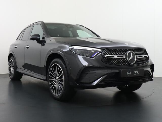 Mercedes-Benz GLC-KLASSE 300e 4MATIC Sport Edition | Memorystoelen | Panorama - Schuifdak | Niveaureling | Trekhaak Wegklapbaar | 360° Camera | Apple Carplay & Android Auto | Sfeerverlichting