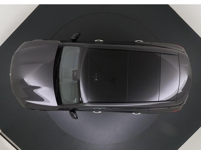 Mercedes-Benz GLC-KLASSE 300e 4MATIC Sport Edition | Panorama - Schuifdak | Memorystoelen | Apple Carplay & Android Auto | Digital Light | Niveauregeling | 360° Camera | Nightpakket | Sfeerverlichting