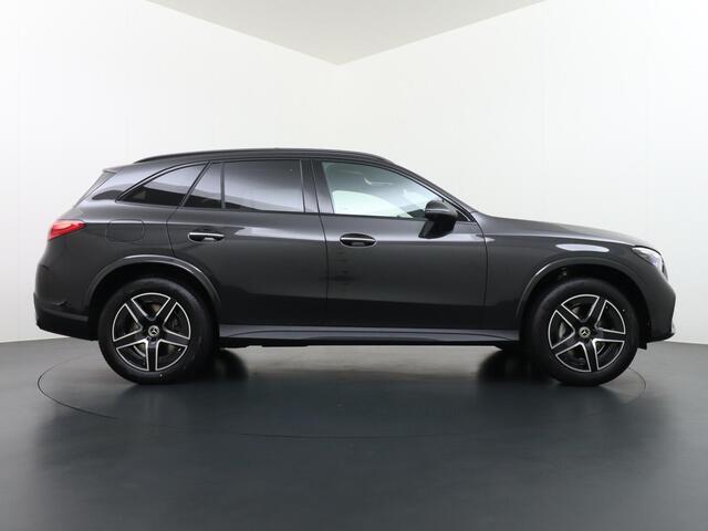 Mercedes-Benz GLC-KLASSE 400e 4MATIC Sport Edition | Burmester Surround Sound | Panorama - Schuifdak | Trekhaak Wegklapbaar | Digital Light | 360° Camera | Distronic Cruise Control | Memorystoelen