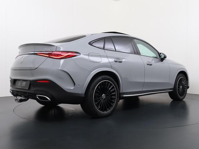 Mercedes-Benz GLC-KLASSE Coupé 300e 4MATIC Sport Edition | Achterasbesturing 4.5° | Luchtvering | Panorama - Schuifdak | Head-Up Display | Trekhaak Wegklapbaar | Burmester 3D Surround Sound | 360° Camera