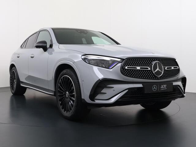Mercedes-Benz GLC-KLASSE Coupé 300e 4MATIC Sport Edition | Achterasbesturing 4.5° | Luchtvering | Panorama - Schuifdak | Head-Up Display | Trekhaak Wegklapbaar | Burmester 3D Surround Sound | 360° Camera