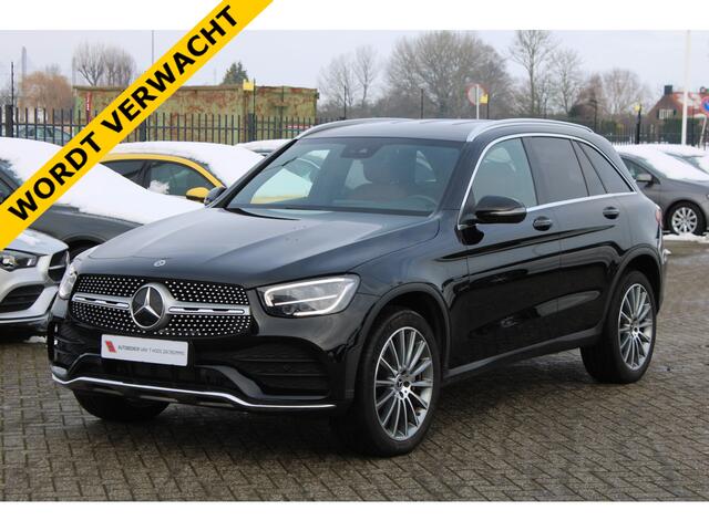 Mercedes-Benz GLC-KLASSE 300e 4MATIC AMG Line LEDER SFEER CARPLAY CAMERA 20''