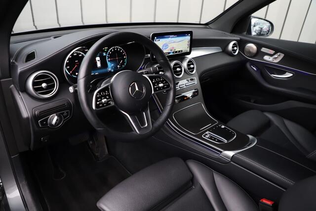 Mercedes-Benz GLC-KLASSE 300e AMG 4-Matic | 320PK | Head-up | Keyless-go | Sfeerverlichting | Multibeam | Stuurwielverw. | Air-balance | 2020.