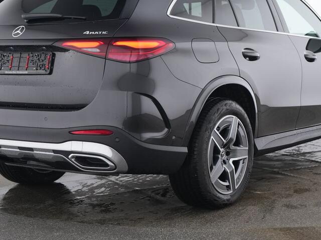 Mercedes-Benz GLC-KLASSE 300 e 4MATIC AMG Plug-In Hybride Edition AMG | Trekhaak | Panorama Schuif-Kanteldak | Rijassistentiepakket plus | AC en DC Laden | Stuur en Stoelverwarming. Inclusief 24 maanden MB Certified garantie voor Europa.