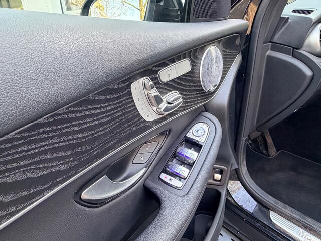 Mercedes-Benz GLC-KLASSE 300e 4MATIC/ Panodak/ Burmester/ 360/ Head-up