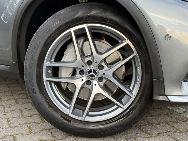 Mercedes-Benz GLC-KLASSE 250 4MATIC Business Solution AMG | Trekhaak | Pano | 360* Camera | LED | 19 inch