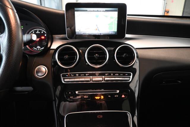 Mercedes-Benz GLC-KLASSE 350e 4MATIC Prestige Automaat Clima Navigatie LED 19'Inch Rijklaarprijs Inruil Mogelijk!