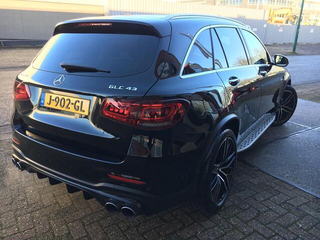 Mercedes-Benz GLC-KLASSE AMG 43 4MATIC Premium Plus Facelift | Headup display | 21 Inch AMG velgen | Panorama dak | Sportpack | Sportuitlaat |