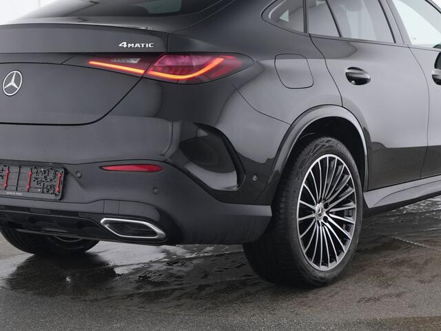 Mercedes-Benz GLC-KLASSE Coupé 300 e 4MATIC AMG Plug-In Hybride Edition AMG | Panorama Schuifkanteldak | Alarm Klasse 3 | Trekhaak | Night Pakket | Burmester®. Inclusief 24 maanden MB Certified garantie voor Europa.
