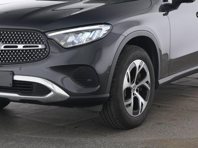 Mercedes-Benz GLC-KLASSE Coupé 300 e 4MATIC Plug-In Hybride Trekhaak | Alarm Klasse 3 | Rijassistentiepakket plus | Stuur en Stoelverwarming | Parkeerpakket met 360°-camera | Distronic.