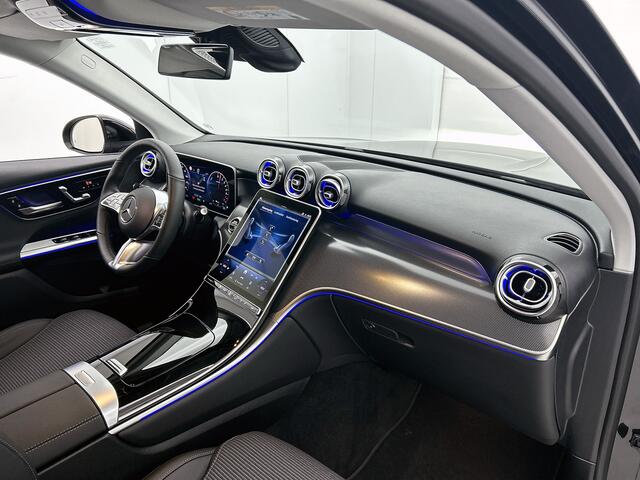 Mercedes-Benz GLC-KLASSE 300 e 4MATIC Plug-In Hybride Trekhaak | Ledkoplampen | Memory Voorstoelen | Achteruitrijcamera | Sfeerverlichting | Dodehoekassistent. Inclusief 24 maanden Mercedes-Benz Certified garantie voor Europa.