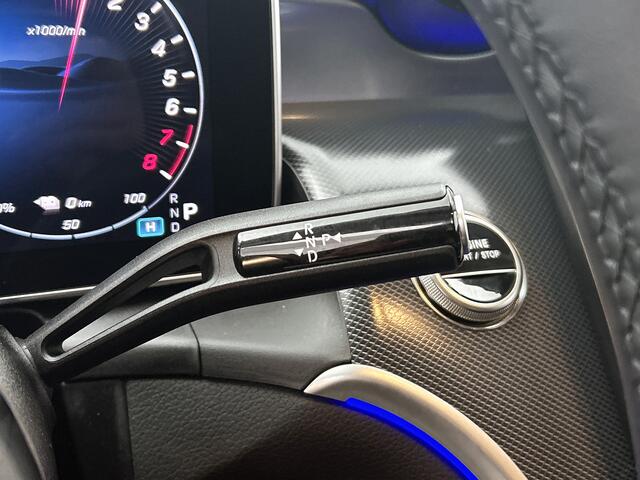 Mercedes-Benz GLC-KLASSE 300 e 4MATIC Plug-In Hybride Trekhaak | Ledkoplampen | Memory Voorstoelen | Achteruitrijcamera | Sfeerverlichting | Dodehoekassistent. Inclusief 24 maanden Mercedes-Benz Certified garantie voor Europa.