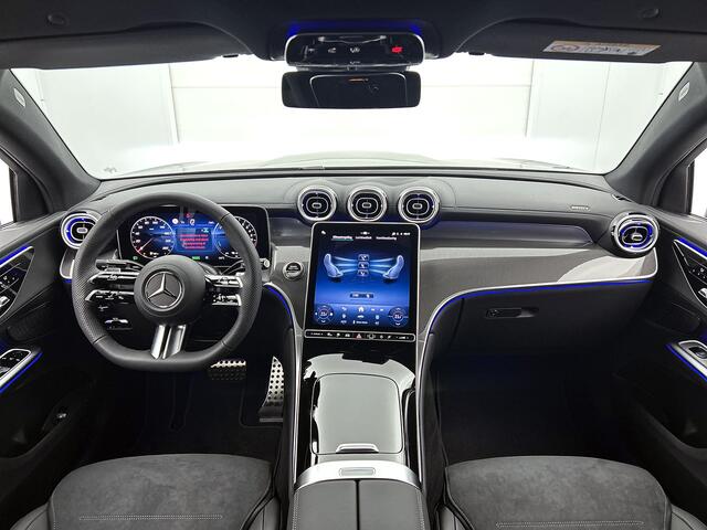 Mercedes-Benz GLC-KLASSE Coupé 300e 4MATIC Business Solution AMG | Premium Pakket | Trekhaak | Nightpakket | 20 inch AMG velgen | AMG spoiler | 360°-camera | Augmented Reality navigatie | Memorypakket | DIGITAL LIGHT |