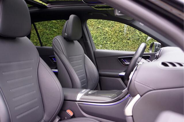 Mercedes-Benz GLC-KLASSE GLC 300 e 4MATIC AMG Line Night | Panorama Keyless Rijassistentie Leder