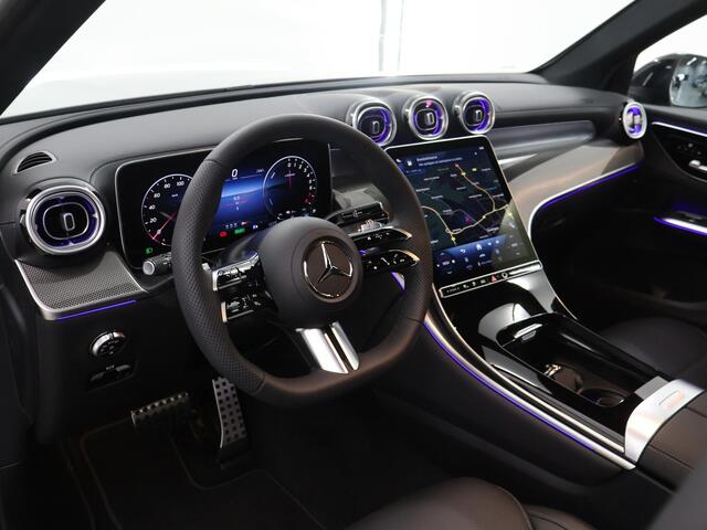 Mercedes-Benz GLC-KLASSE 300e 4MATIC Sport Edition | Panoramaschuifdak | Premium pakket | Nightpakket | Trekhaak | 360° camera | Dodehoekassistent | DIGITAL LIGHT |