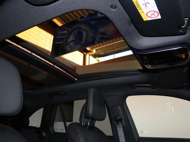 Mercedes-Benz GLC-KLASSE 300e 4MATIC Sport Edition | Panoramaschuifdak | Premium pakket | Nightpakket | 360° camera | Dodehoekassistent | DIGITAL LIGHT |