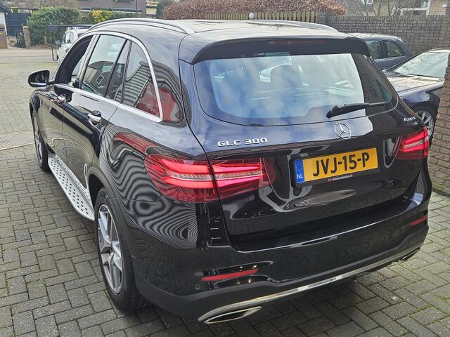 Mercedes-Benz GLC-KLASSE Mercedes-Benz 300 4MATIC AMG line 300 4MATIC *** AUTOMAAT -LEDER-AIRCO-19" WIELEN-CAMERA-FULL OPTIONS -TREKHAAK,etc,etc. ***
