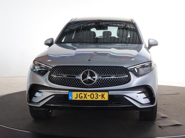 Mercedes-Benz GLC-KLASSE 400e 4MATIC Sport Edition | Panoramaschuifdak | Premium Plus | Winter pakket | Rijassistentiepakket Plus | Trekhaak |