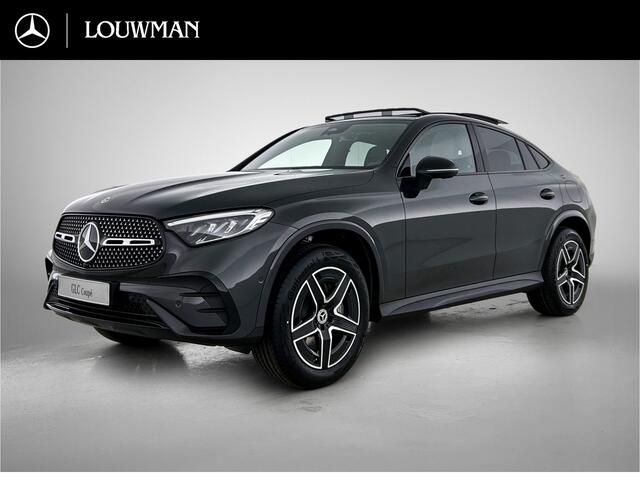 Mercedes-Benz GLC-KLASSE Coupé 300e 4MATIC Business Solution AMG | AMG Advanced plus | Panoramaschuifdak | Nightpakket | Trekhaak | AMG Spoiler | Memorypakket | Dodehoekassistent | URBAN GUARD voertuigbescherming plus |