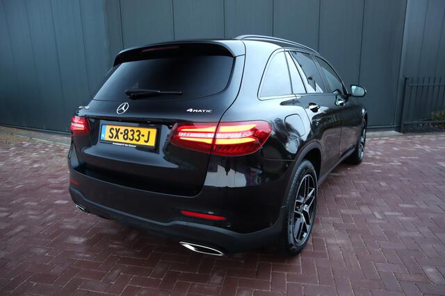 Mercedes-Benz GLC-KLASSE 250 4MATIC AMG Premium Plus Panoramadak Burmester Vol lederen Memory stoelen Etc. Etc.