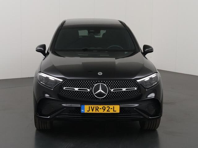 Mercedes-Benz GLC-KLASSE 300e 4MATIC AMG Line | Premium plus | Trekhaak | Distronic | Night pakket | Winter pakket |