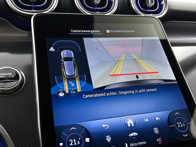 Mercedes-Benz GLC-KLASSE 300e 4MATIC Business Solution Luxury | Advanced Plus pakket | Trekhaak | Smartphone integratie | Memorypakket | URBAN GUARD voertuigbescherming plus | Dodehoekassistent | Stoelverwarming voor |