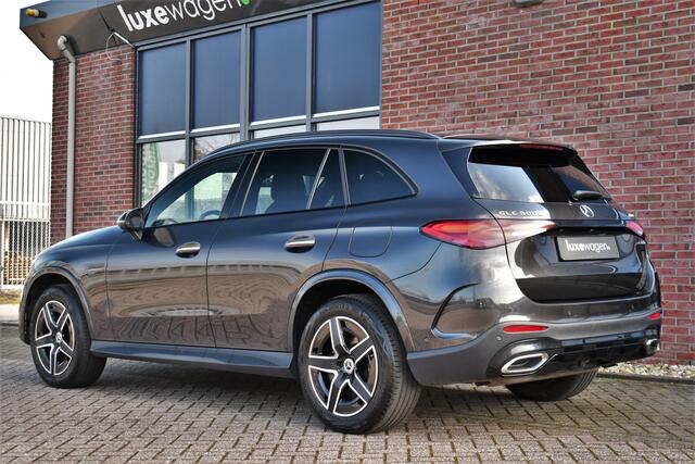 Mercedes-Benz GLC-KLASSE 300e 4MATIC AMG Trekh Distr Burmester