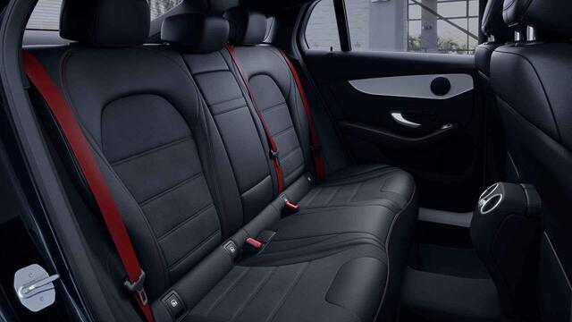 Mercedes-Benz GLC-KLASSE Coupé AMG 43 4MATIC Premium Plus | Treeplanken | Widescreen | 360 graden camera | Night |