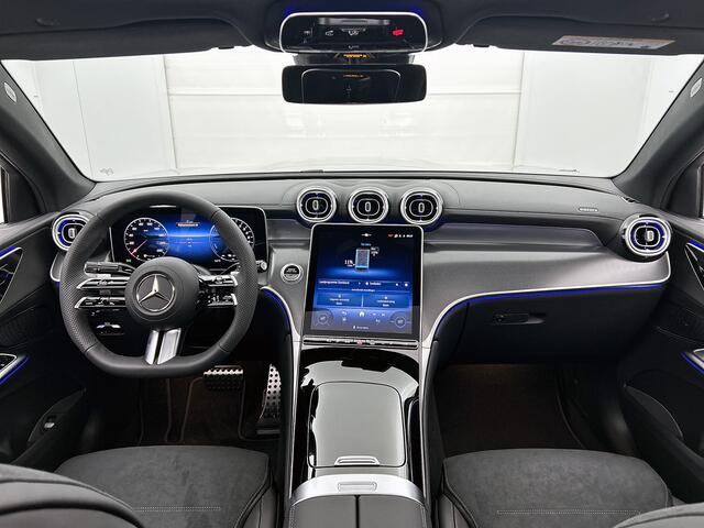 Mercedes-Benz GLC-KLASSE Coupé 300e 4MATIC Business Solution AMG | AMG Advanced Plus | Panoramaschuifdak | Trekhaak | Treeplanken | Nightpakket | AMG Spoiler | Memorypakket | Dodehoekassistent |