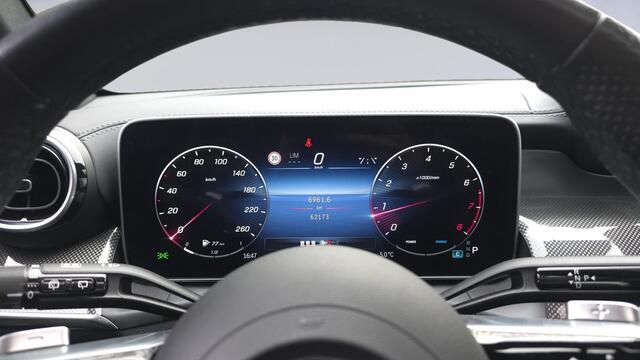 Mercedes-Benz GLC-KLASSE 200 4MATIC AMG Line | Panorama | Memory | Trekhaak