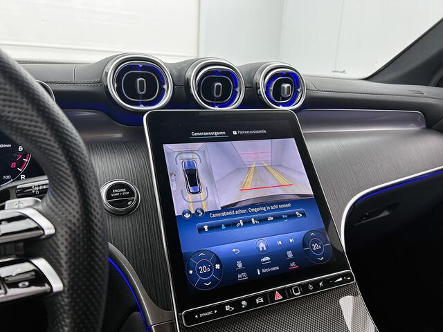 Mercedes-Benz GLC-KLASSE 300 e 4MATIC AMG Plug-In Hybride Luchtvering | Trekhaak | AMG Line | Night Pakket | Achteras besturing | Parkeerpakket met 360°-camera. Inclusief 24 maanden MB Certified garantie voor Europa.