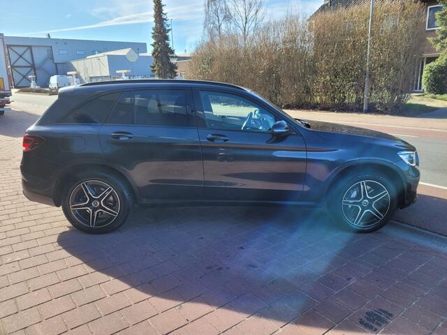 Mercedes-Benz GLC-KLASSE 300e 4MATIC Business Solution AMG