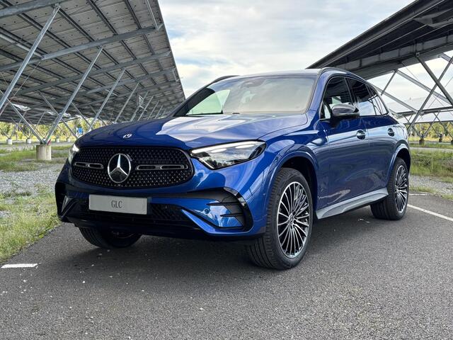 Mercedes-Benz GLC-KLASSE 300e 4MATIC Sport Edition | Panoramaschuifdak | Premium pakket | Nightpakket | 360° camera | Dodehoekassistent | DIGITAL LIGHT |