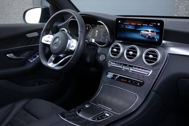 Mercedes-Benz GLC-KLASSE 300e 4MATIC Business Solution AMG | Pano | Virtual | Facelift | Burmester | Multibeam LED | 20 Inch | Trekhaak | Carplay | Camera | DAB | Distronic | Panamerica | 1 Eigenaar | BTW | Dealer Onderhouden | Garantie
