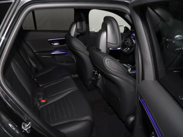 Mercedes-Benz GLC-KLASSE 300e 4MATIC Sport Edition | Panoramaschuifdak | Premium pakket | Nightpakket | 360° camera | Dodehoekassistent | DIGITAL LIGHT |