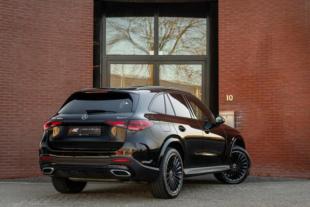 Mercedes-Benz GLC-KLASSE 300e 4MATIC AMG Distronic Burmester Panorama BTW