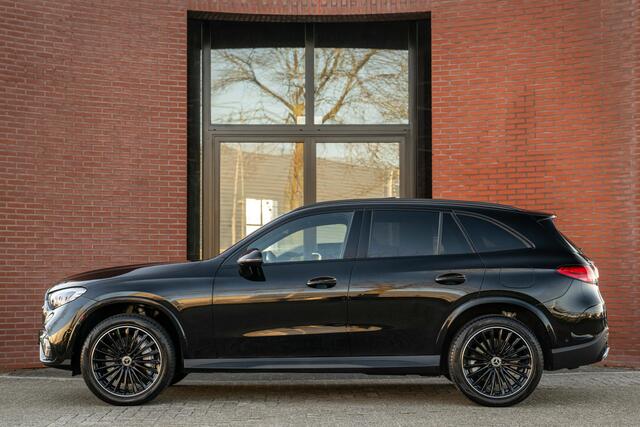 Mercedes-Benz GLC-KLASSE 300e 4MATIC AMG Distronic Burmester Panorama BTW