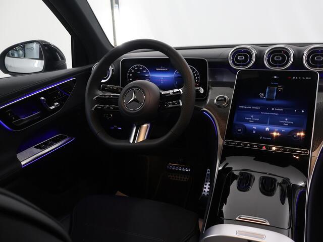 Mercedes-Benz GLC-KLASSE 300e 4MATIC Sport Edition | Panoramaschuifdak | Premium pakket | Nightpakket | 360° camera | Dodehoekassistent | DIGITAL LIGHT |