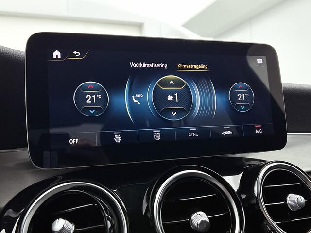 Mercedes-Benz GLC-KLASSE Coupé 300 e 4MATIC Plugin Hybride AMG Line | Digitale Cockpit | Leder | rode remklauwen | Panamericana Grille | Premium pakket Inclusief 24 maanden Mercedes-Benz Certified garantie voor Europa.