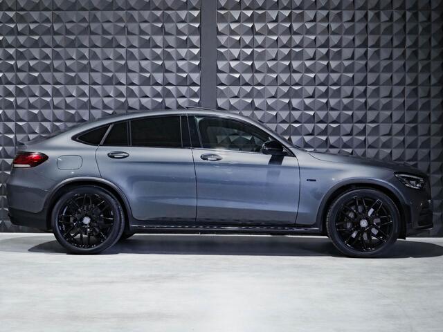 Mercedes-Benz GLC-KLASSE Coupé 300e 4MATIC | Luchtv. | Pano | Burmester | HUD | Memory | Sfeer. |