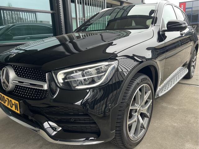 Mercedes-Benz GLC-KLASSE 300e 4MATIC Business Solution AMG | SCHUIF/KANTELDAK | 360 CAMERA | NAVI | CARPLAY/ANDROID | CRUISE CONTROL | PDC V+A | CLIMATE CONTROL | LMV 20'' | ELKTR. MEMORY STOELEN | STOELVERWARMING | KEYLESS | LED | BLUETOOTH