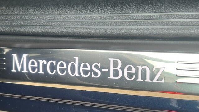 Mercedes-Benz GLC-KLASSE 200 4MATIC AMG-LINE 1E EIGENAAR!! NAVIGATIE, APPLE CARPLAY, DAB RADIO, COGNAC LEER, STOELVERWARMING, AMBIËNTEVERLICHTING, DISTRONIC, DODEHOEK ASSIST, RIJBAAN ASSIST, ELEC. ACHTERKLEP, ELEC. WEGKLAPBARE TREKHAAK, LED LICHT, 19"AMG-VELGEN, ENZ. ENZ. FULL OP