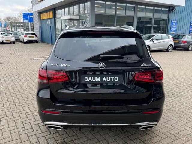 Mercedes-Benz GLC-KLASSE 300E 4MATIC PHEV AMG BUSINESS LEER NAVI PDC-CAMERA STOELVERW.