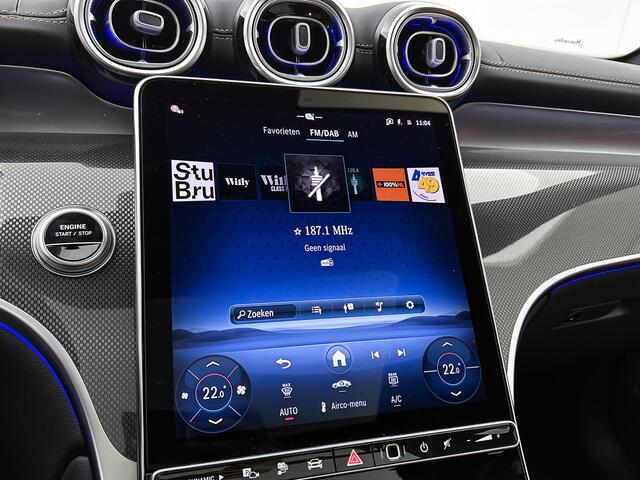 Mercedes-Benz GLC-KLASSE 300e 4MATIC Sport Edition | Premium pakket | Nightpakket | Treeplanken | Trekhaak | Panoramaschuifdak | Memorypakket | Smartphone-integratie | 360° camera | Augmented Reality navigatie |