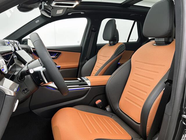 Mercedes-Benz GLC-KLASSE 300e 4MATIC Sport Edition | Premiumpakket | Nightpakket | Treeplanken | Trekhaak | 20 inch AMG velgen | Memorypakket | Panoramaschuifdak | 360° camera | DIGITAL LIGHT | Augmented Reality navigatie |