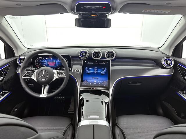 Mercedes-Benz GLC-KLASSE 300e 4MATIC Business Solution Luxury | Advanced plus pakket | Panoramaschuifdak | Smartphone integratie | Dodehoekassistent | Memorypakket | Stoelverwarming voor | URBAN GUARD voertuigbescherming plus |