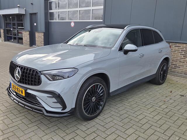 Mercedes-Benz GLC-KLASSE 300e 4MATIC AMG HUD PANO LEDER 360 CAMERA TREKHAAK SFEERVERL.