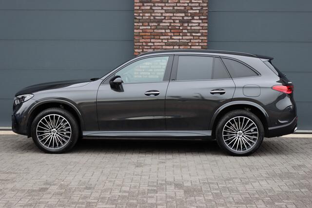 Mercedes-Benz GLC-KLASSE 300e 4MATIC AMG Line Premium+ | Distronic+ | Panoramadak | Burmester | HUD | Digital Light | Memory | Surround Camera | Keyless Go | Augmented Reality |
